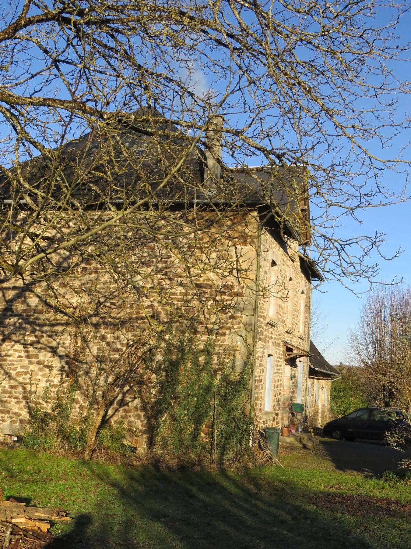 Domaine De La Clauzade Bed & Breakfast Saint-Germain-les-Vergnes Dış mekan fotoğraf