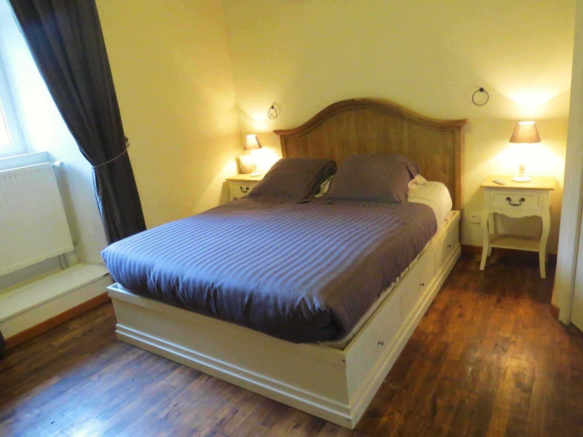 Domaine De La Clauzade Bed & Breakfast Saint-Germain-les-Vergnes Dış mekan fotoğraf