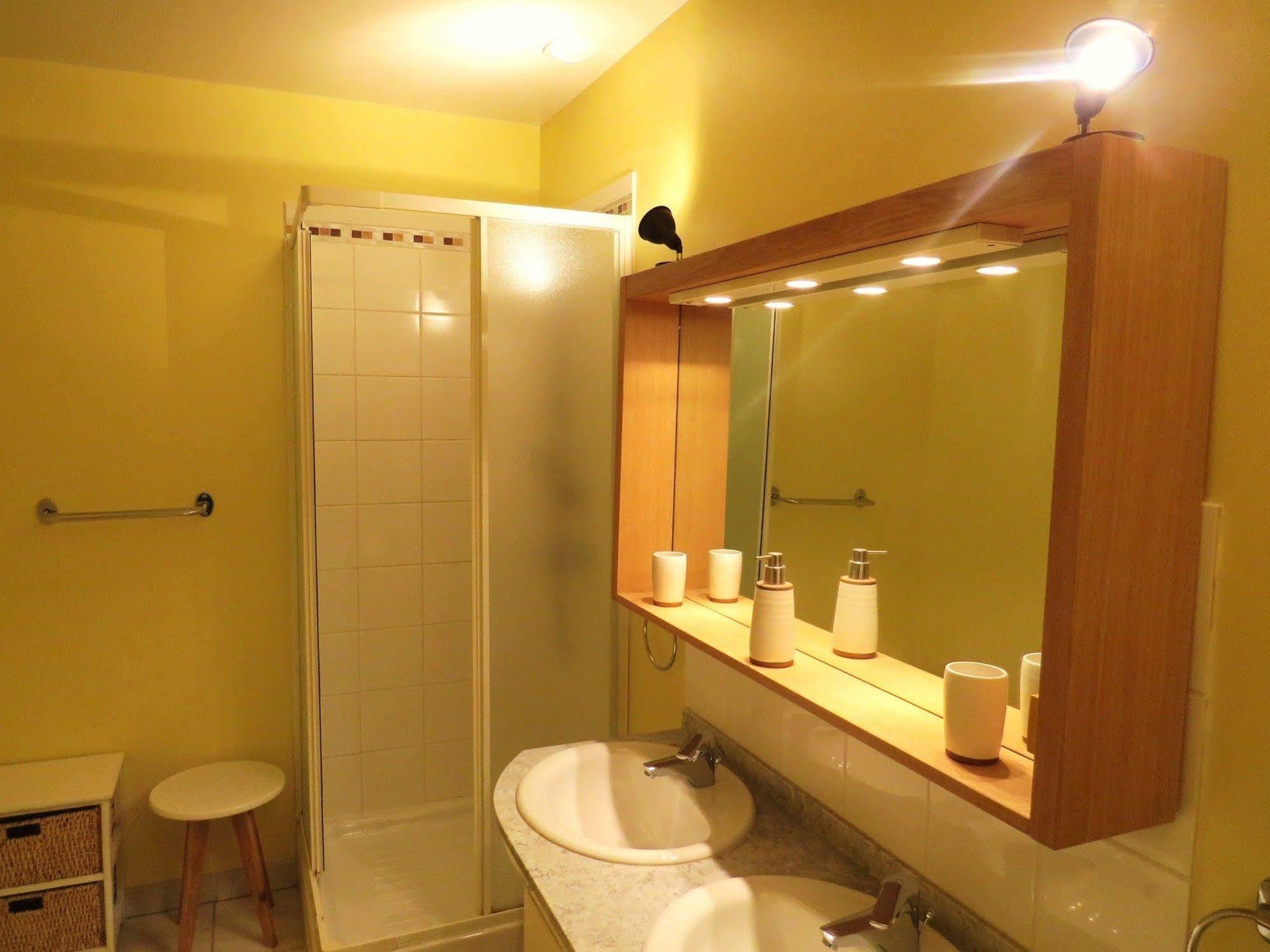 Domaine De La Clauzade Bed & Breakfast Saint-Germain-les-Vergnes Dış mekan fotoğraf